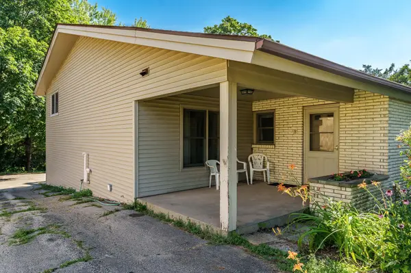 5537 GUILFORD Road, Rockford, IL 61107