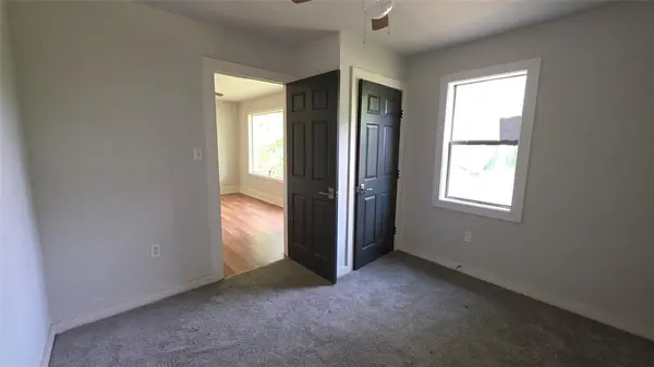 106 S Wilson Street, Ladonia, TX 75449