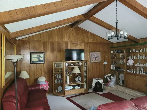 1707 Broadmoor Drive, Brownwood, TX 76801