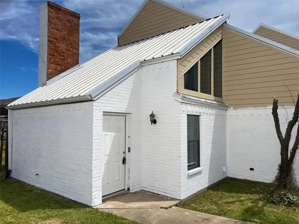 1900 W Taylor Street, Sherman, TX 75092