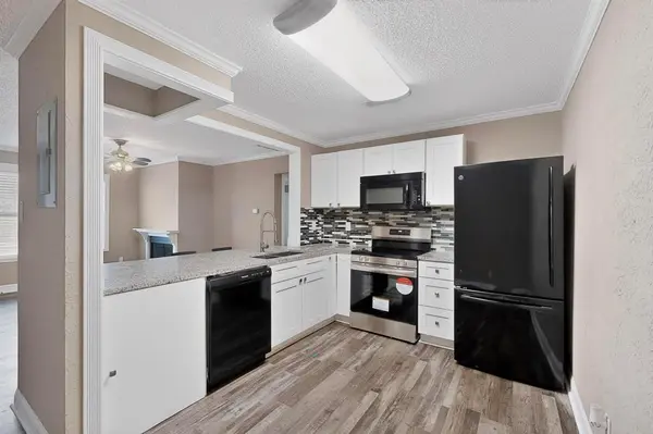 2200 E Trinity Mills Road #616, Carrollton, TX 75006