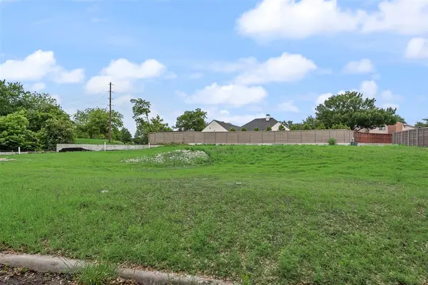 5809 Bent Oak Court, Dallas, TX 75248