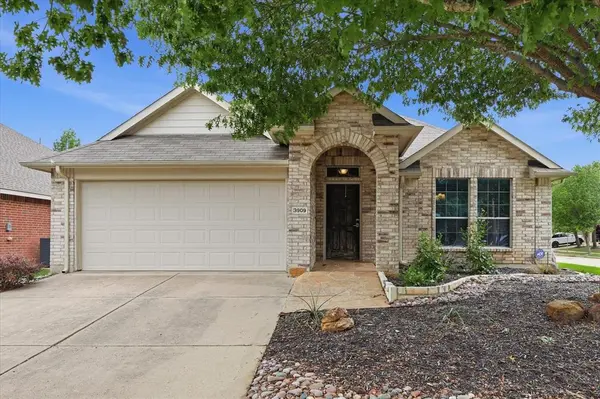 3909 Cliffside Drive, Denton, TX 76208