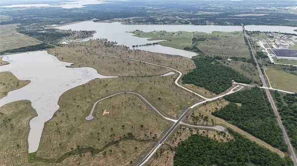 Lot 153 Waterfront Club Drive,  Corsicana,  TX 75109