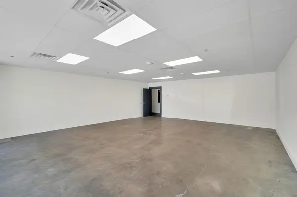 301 W Main Street #118, Midlothian, TX 76065