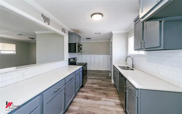 1106 Caroline Drive, Bossier City, LA 71112