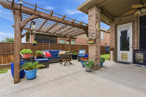10020 Haversham Drive, Fort Worth, TX 76131