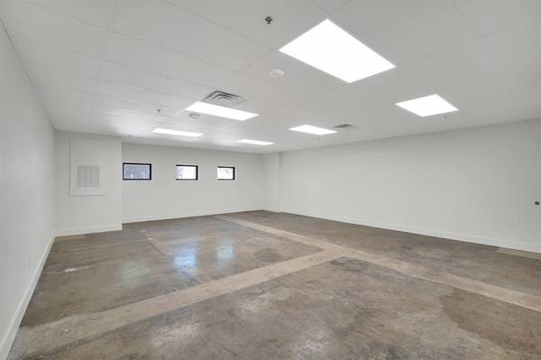 301 W Main Street #148, Midlothian, TX 76065