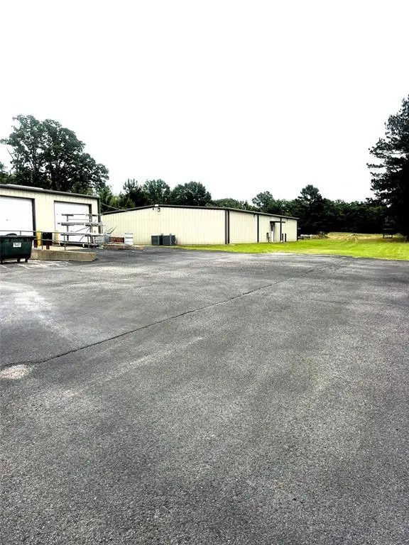 6275 Fm 59, Athens, TX 75751