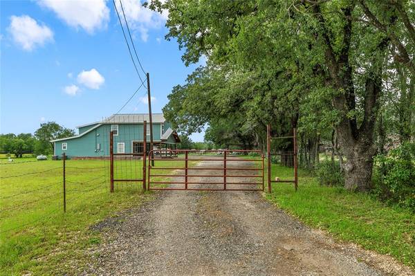 1014 Ranchito Road, Bellmead, TX 76705