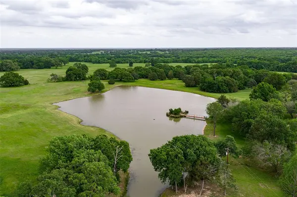 1050 Vz County Road 3704, Wills Point, TX 75169