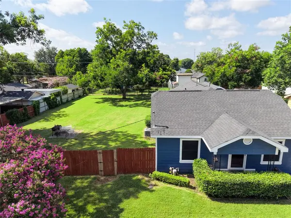 4014 Poinsettia Drive, Dallas, TX 75211