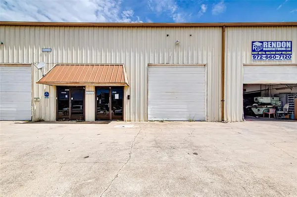 2350 Doreen Street, Grand Prairie, TX 75050