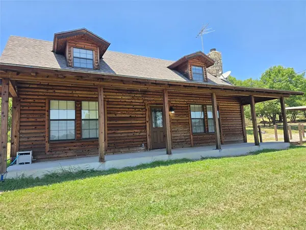 3505 Farmer Road, Azle, TX 76020