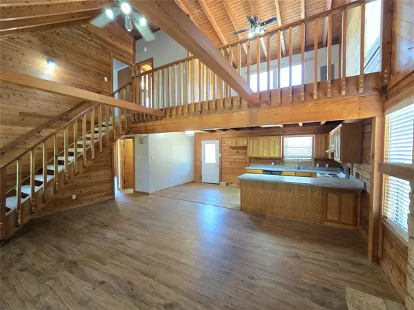 3505 Farmer Road, Azle, TX 76020