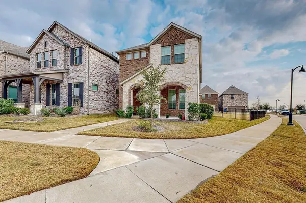 7524 Redondo Drive, Rowlett, TX 75088