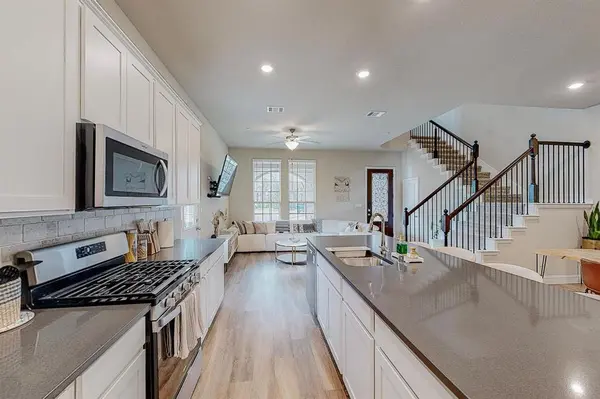 7524 Redondo Drive, Rowlett, TX 75088