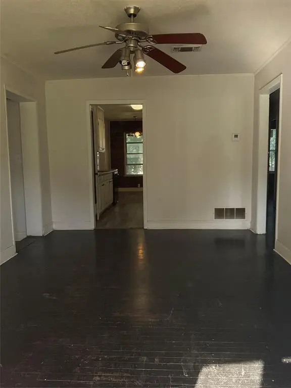 609 S Colbert Avenue, Sherman, TX 75090