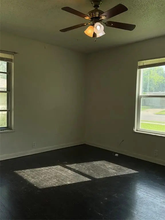 609 S Colbert Avenue, Sherman, TX 75090