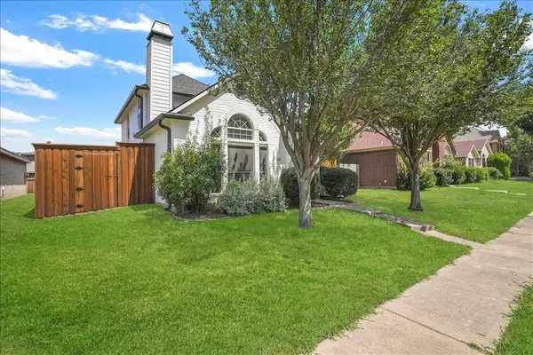 3173 Riverside Drive, Carrollton, TX 75007