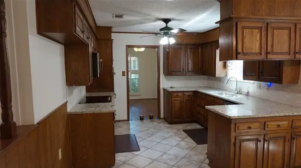 5013 Marble Falls Road, Fort Worth, TX 76103