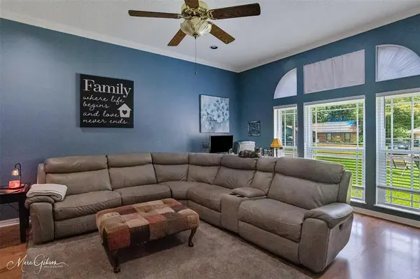 217 Deerwood Lane, Haughton, LA 71037
