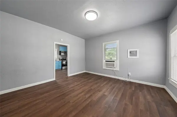 1304 E Clay Street, Waco, TX 76704