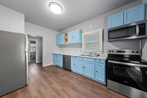 1304 E Clay Street, Waco, TX 76704