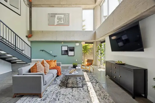 1001 Belleview Street #101, Dallas, TX 75215
