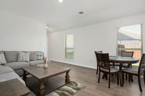 649 Lightheart Lane, Lavon, TX 75166