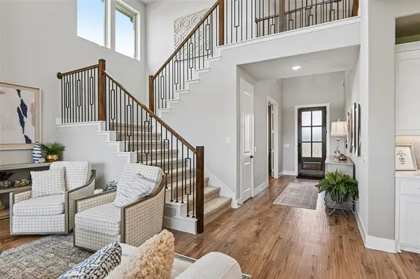 2402 Lakeside Drive, Mansfield, TX 76084