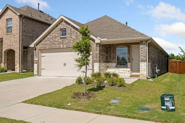 822 Ramble Road, Lavon, TX 75166