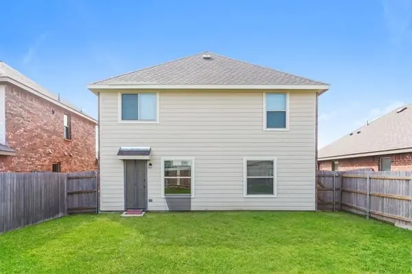 1600 Mark Lane, Ennis, TX 75119