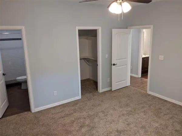 1411 S Walnut Street, Sherman, TX 75090