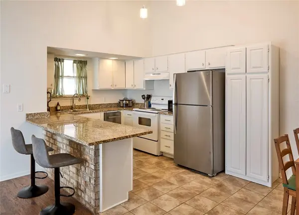 4709 Houghton Avenue, Fort Worth, TX 76107