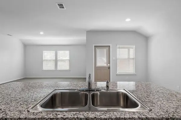 9413 Firedog Drive, Fort Worth, TX 76131
