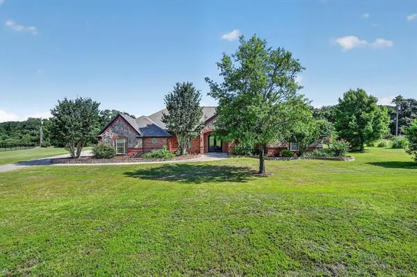 308 W Aurora Vista Trail, Aurora, TX 76078