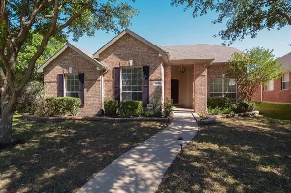 11440 Clover Knoll Drive, Frisco, TX 75035