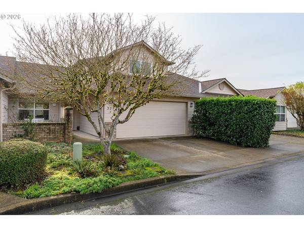 323 NE FIRCREST PL, Mc Minnville, OR 97128