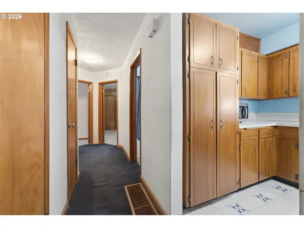1772 SE 135TH AVE, Portland, OR 97233
