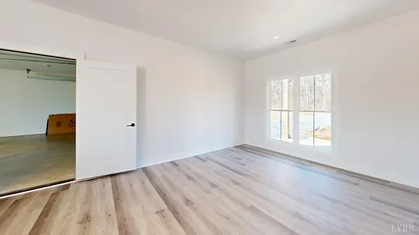 1850 Skinnell Mill RD, Bedford, VA 24523