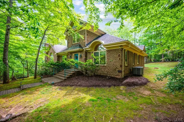 3563 Round Hill RD, Lynchburg, VA 24503