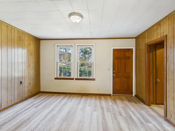 203 Juniper Cliff RD, Brookneal, VA 24528