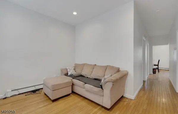 106 Broughton Ave, Bloomfield Twp., NJ 07003