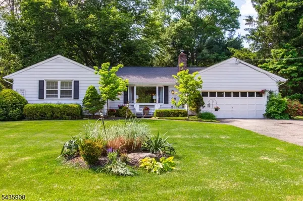 5 Pepperidge Rd, Boonton Twp., NJ 07005