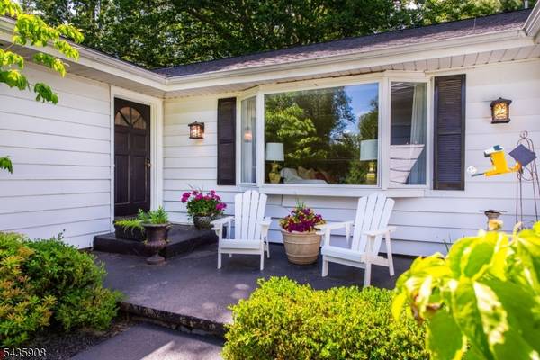 5 Pepperidge Rd, Boonton Twp., NJ 07005