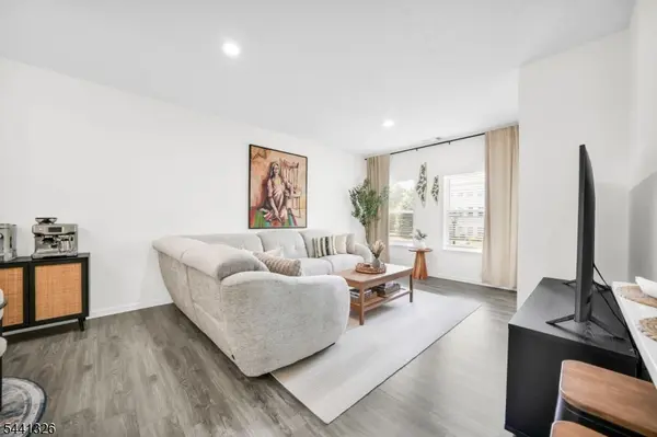 409 Brittany Dr #409, Wayne Twp., NJ 07470