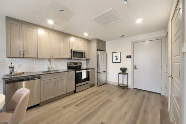 558 Franklin Avenue #310, Belleville Twp., NJ 07109