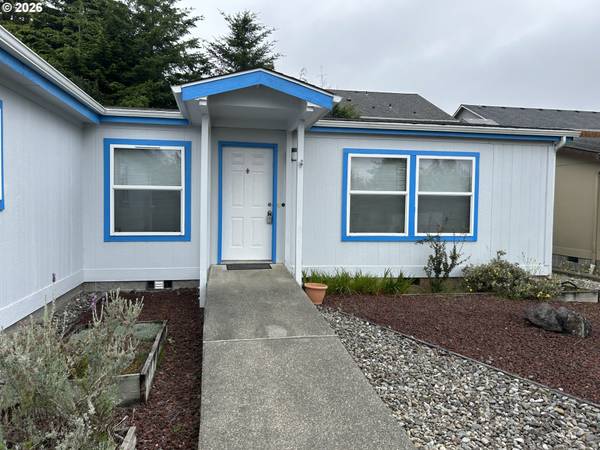 63439 JEROME RD, Coos Bay, OR 97420
