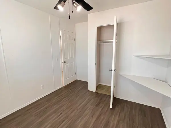 10615 88 St ##204, Grande Prairie, AB T8X 1P5